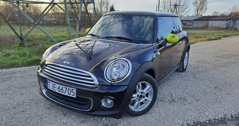 mini one sędziszów MINI ONE cena 28000 przebieg: 80500, rok produkcji 2013 z Sędziszów